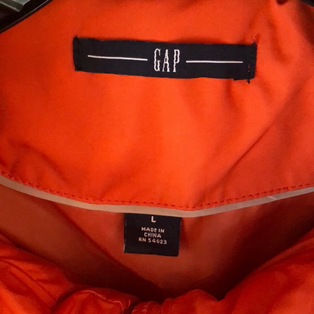 Gap Puffer Jacket - image 3